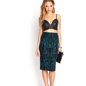 💚HP💚 Gorgeous Velvet Geo Bodycon Skirt